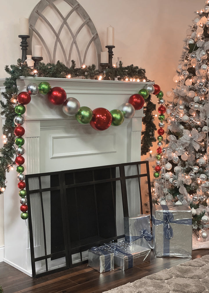 10' Giant Commercial Shatterproof Ball Garland, Gold/Green/Red, Case, 1 Piece