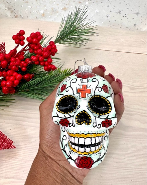 3 3/4" (95mm) Porcelain White Skull with Roses Figurine Ornaments, 1/Box, 6/Case, 6 Pieces