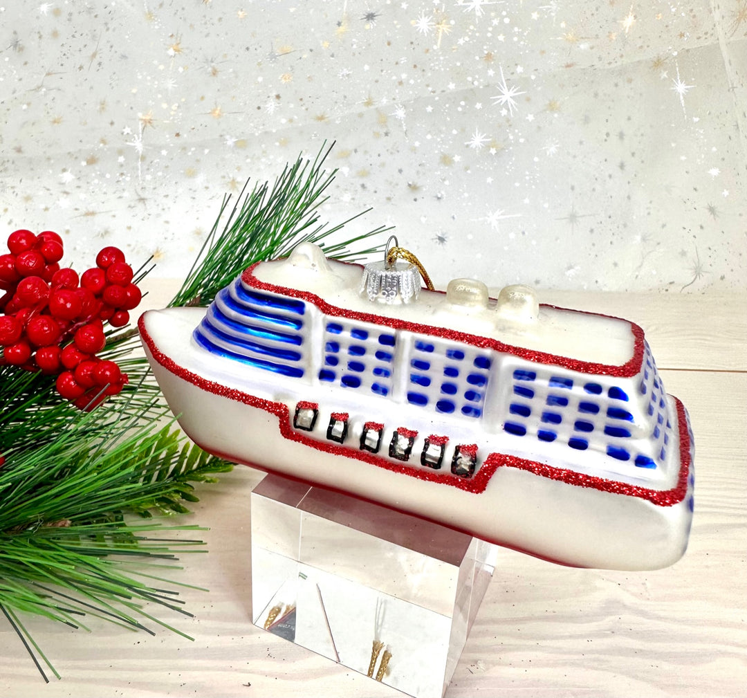 Cruise Ship Figurine Ornaments, 1/Box, 6/Case, 6 Pieces