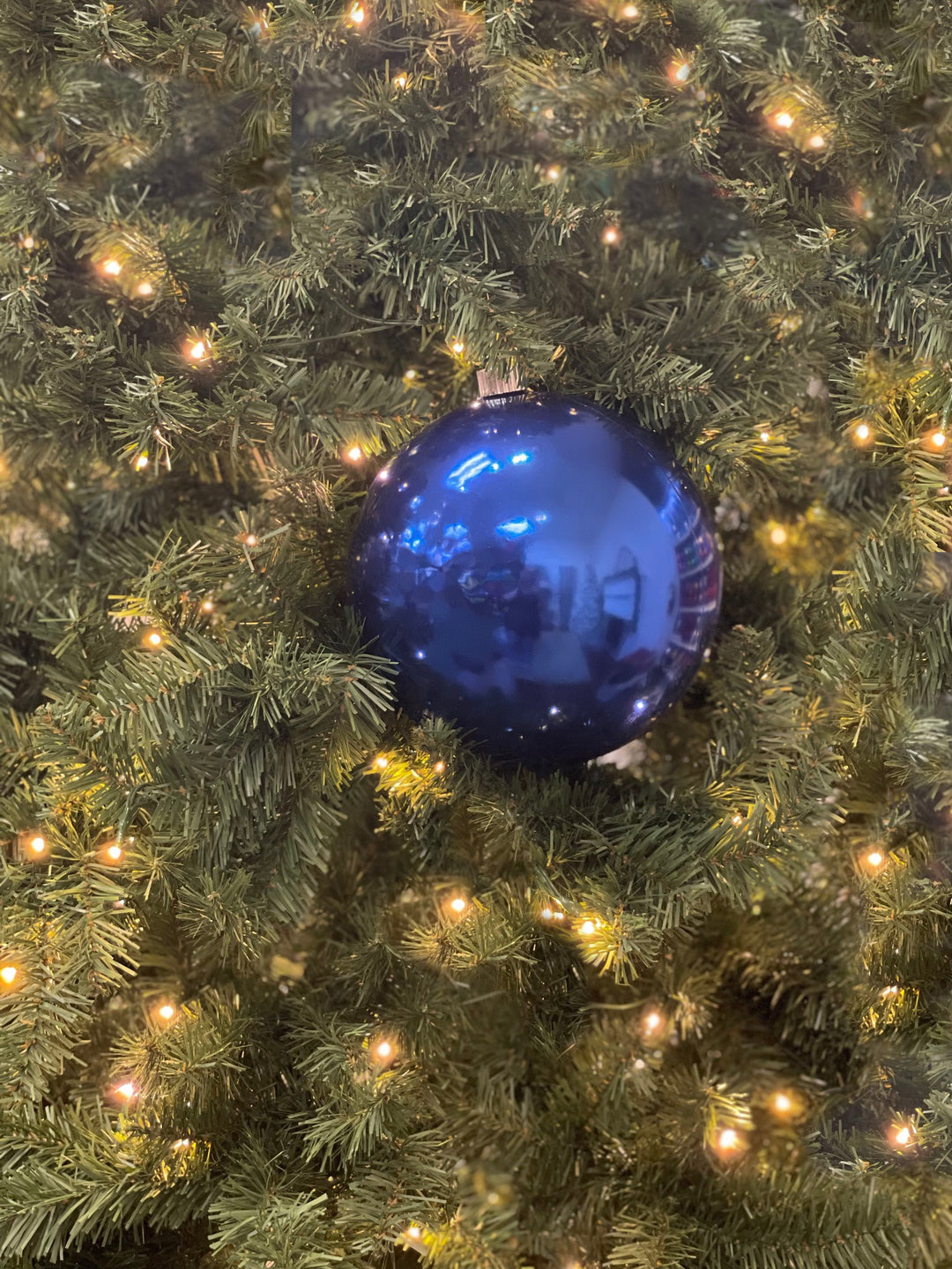 8" (200mm) Shatterproof Ball Ornament Assortment, Silver/White/Blue, 1/Ea, 12/Case, 12 Pieces
