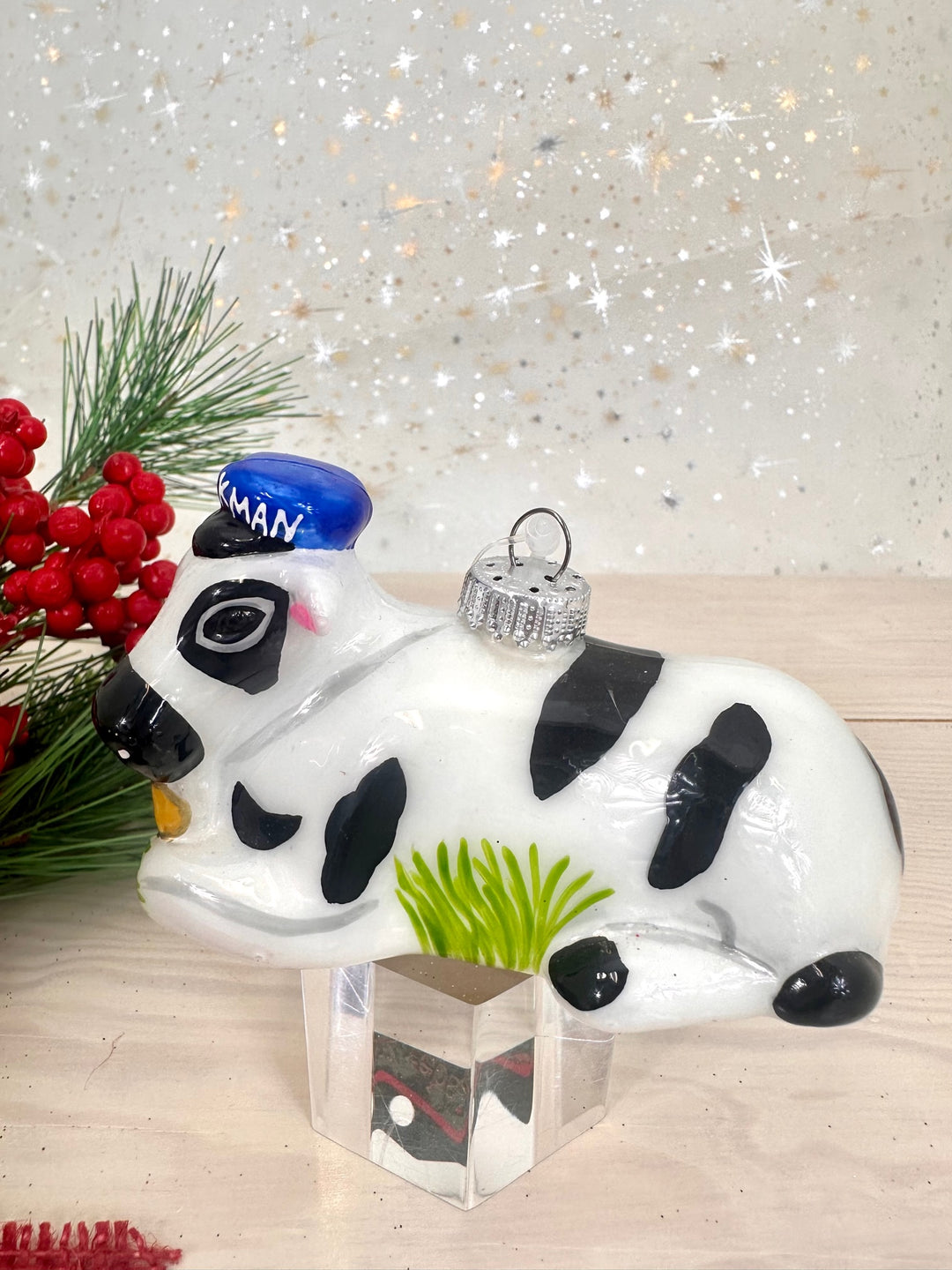 4" (100mm) Milk Cow Figurine Ornaments, 1/Box, 6/Case, 24 Pieces