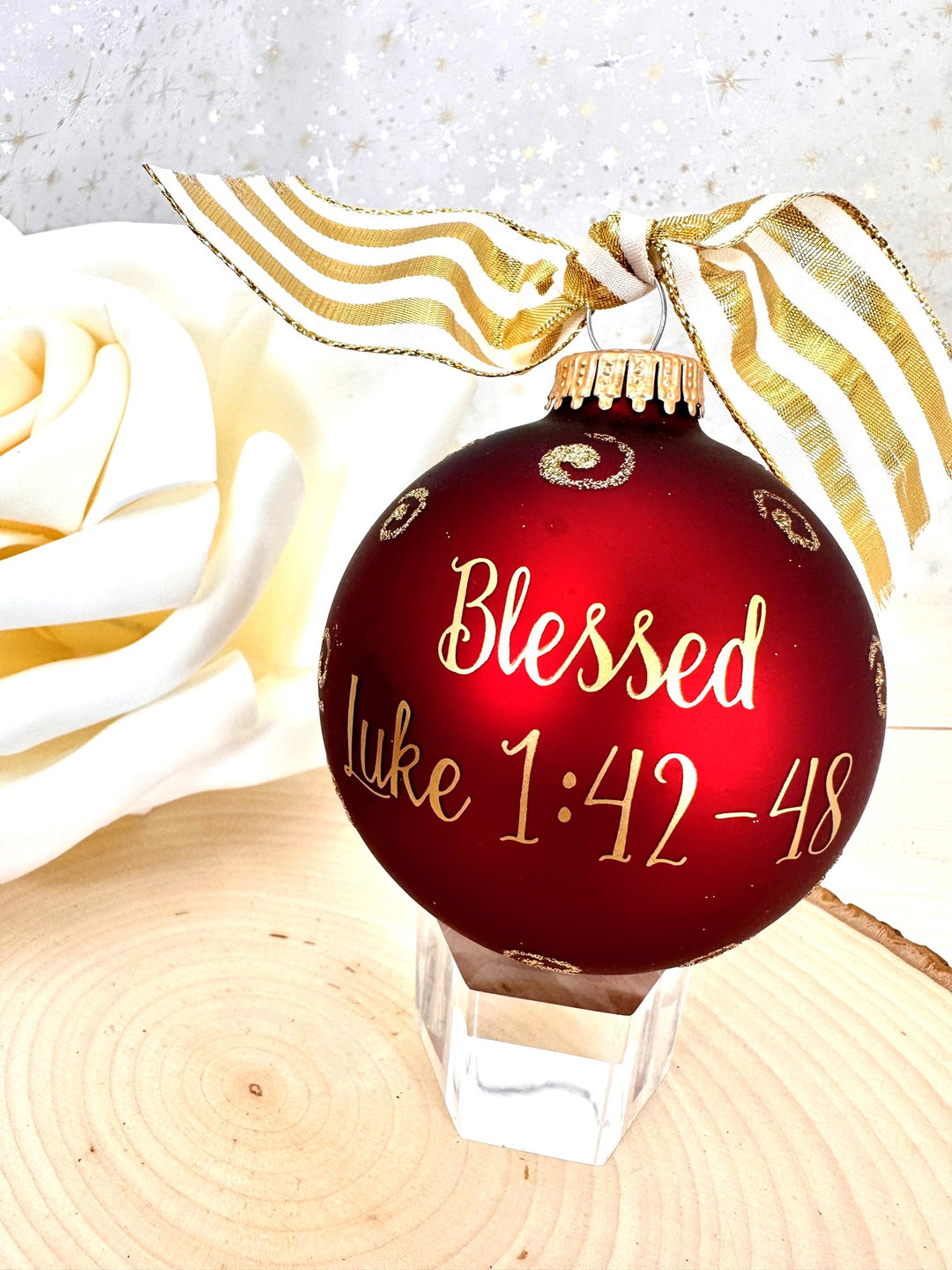 3 1/4" (80mm) Personalizable Hugs Specialty Gift Ornaments, Port Velvet Glass Ball with Bible Hero/ Mary