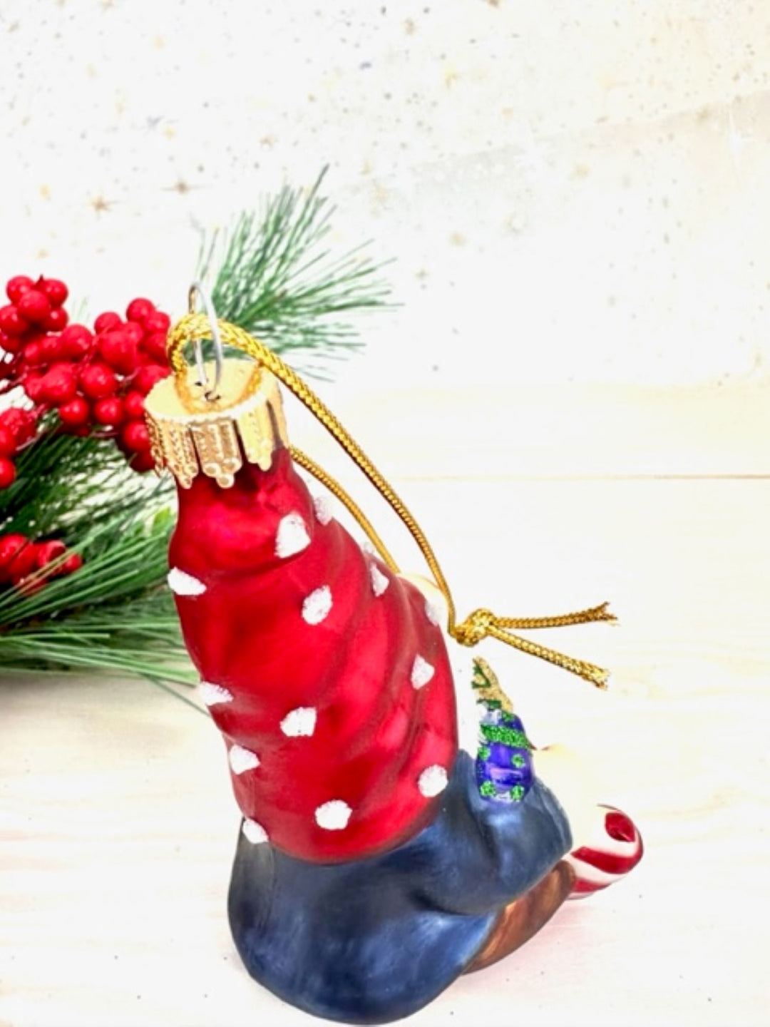 Gnome with Gift Bag Figurine Ornaments, 1/Box, 6/Case, 6 Pieces