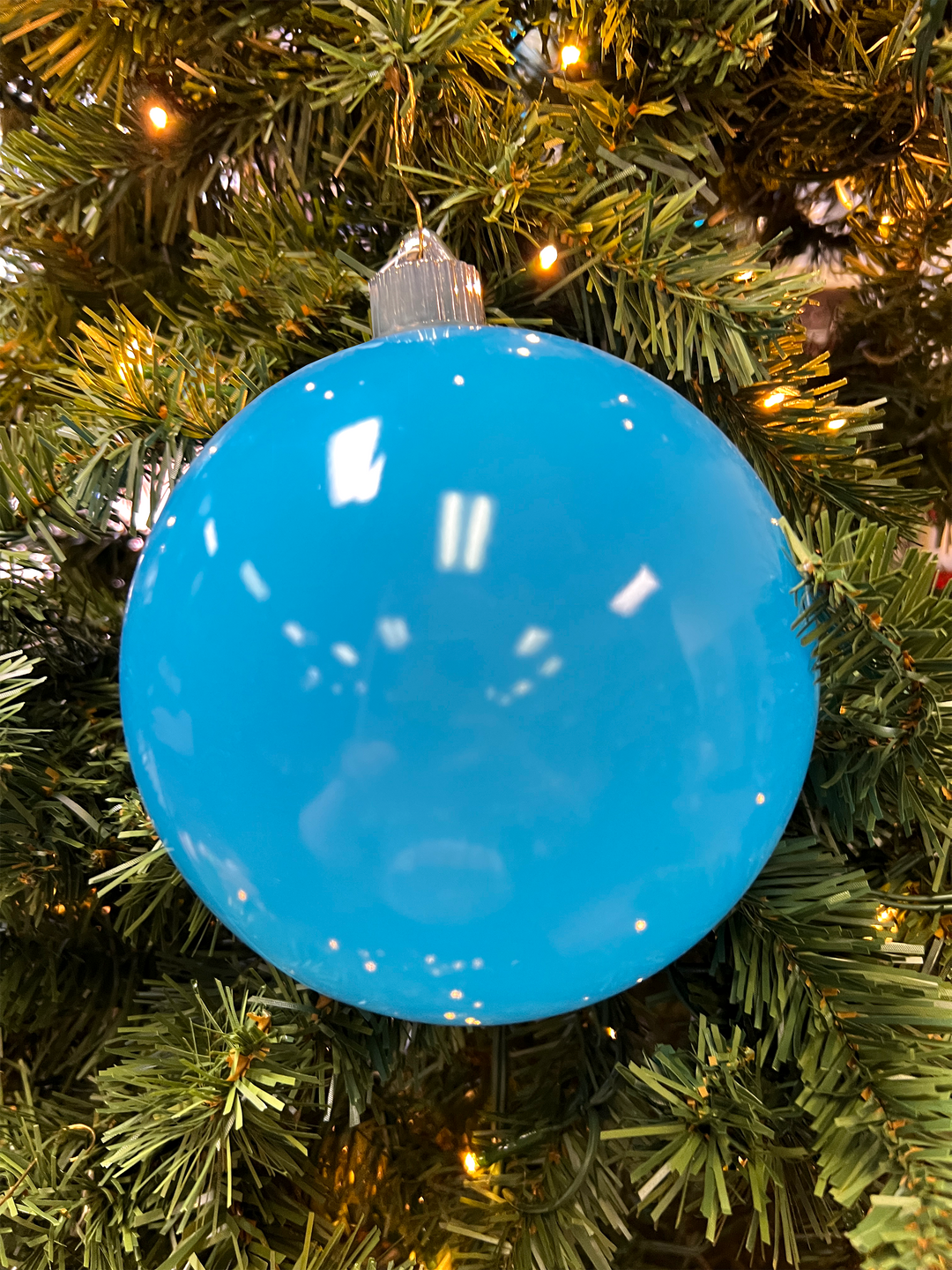 6" (150mm) Large Commercial Shatterproof Ball Ornaments, Baja Blue, 1/Box, 12/Case, 12 Pieces