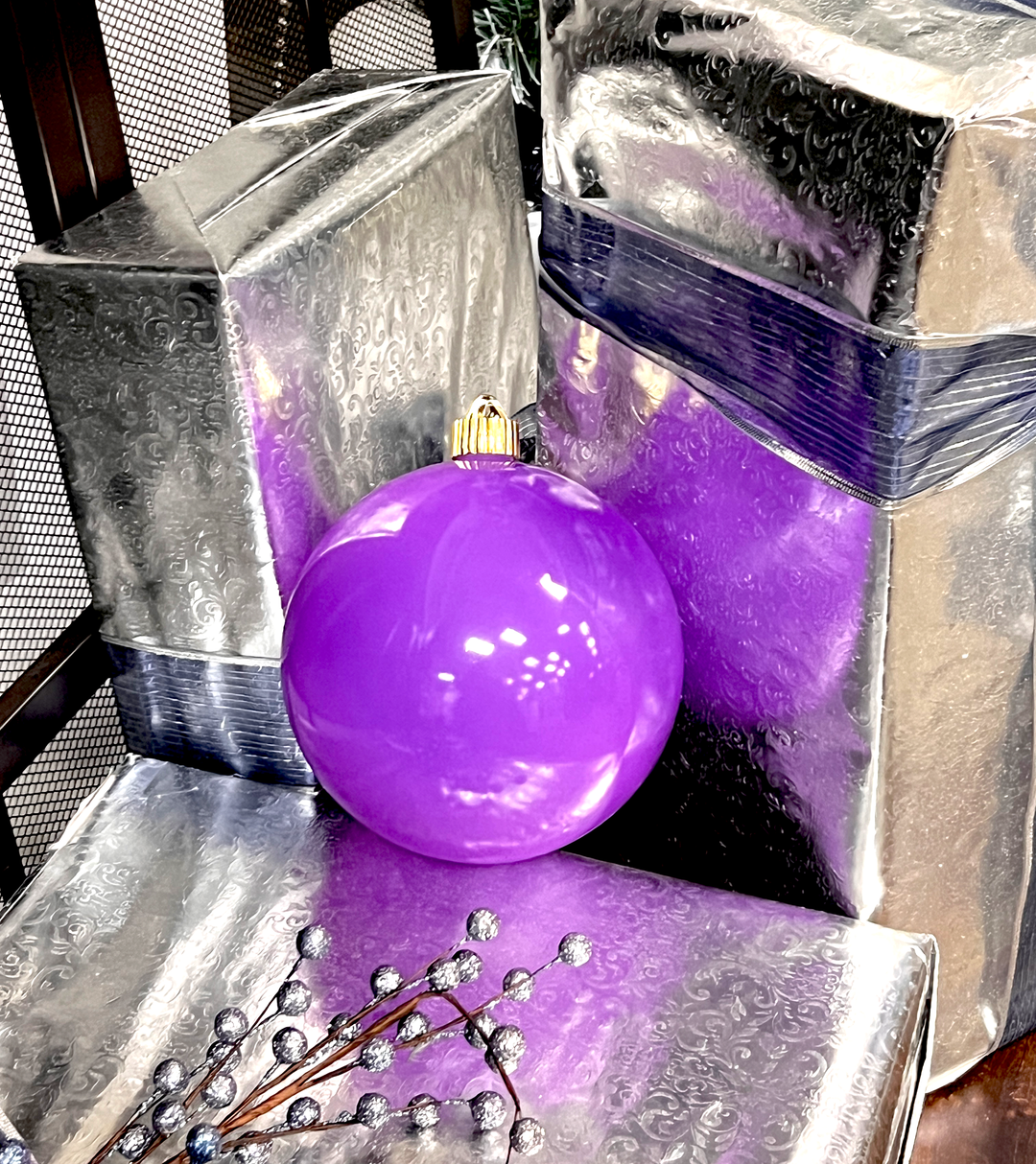 6" (150mm) Large Commercial Shatterproof Ball Ornaments, Celebration Purple, 1/Box, 12/Case, 12 Pieces